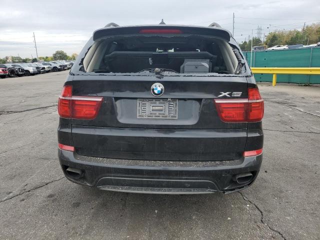 5UXZV8C56BL421610 - 2011 BMW X5 XDRIVE50I BLACK photo 6