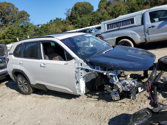 JF2SLDTC4SH467506 - 2025 SUBARU FORESTER TOURING Blanc photo 4