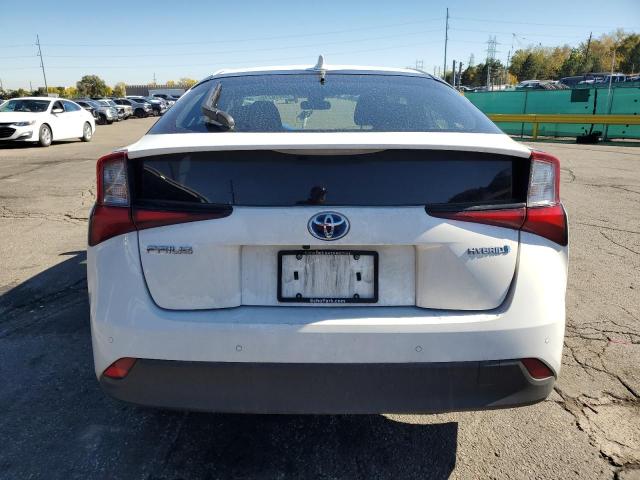 JTDKAMFU8N3160690 - 2022 TOYOTA PRIUS NIGHT SHADE Weiß Foto 6