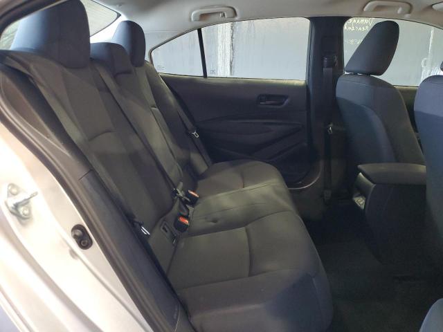 5YFB4MDE2TP363744 - 2026 TOYOTA COROLLA LE SILVER photo 10