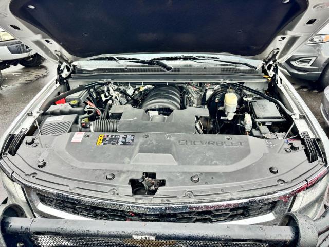 1GNSKDECXJR313395 - 2018 CHEVROLET TAHOE POLICE 银色 照片 7