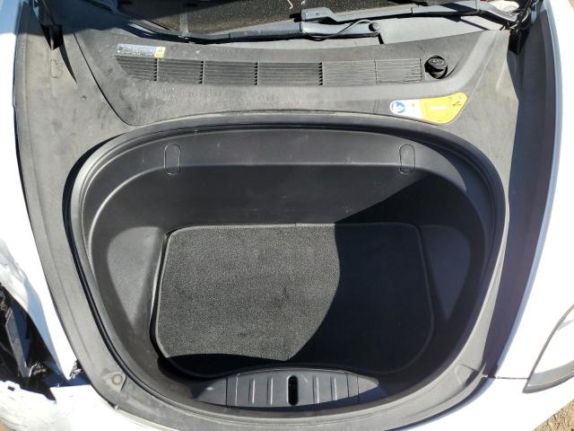 5YJ3E1EA0JF017390 - 2018 TESLA MODEL 3 თეთრი ფოტო 11