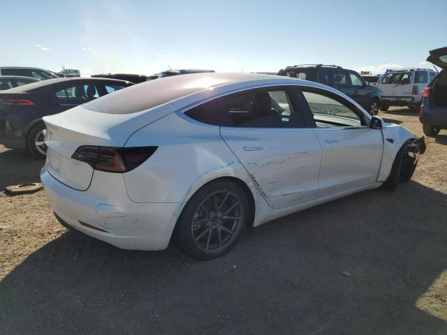 5YJ3E1EA0JF017390 - 2018 TESLA MODEL 3 თეთრი ფოტო 3