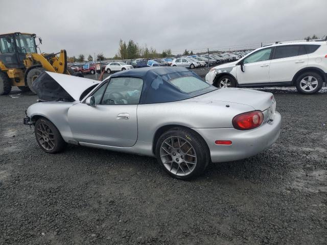 JM1NB353840402455 - 2004 MAZDA MX-5 MIATA BASE SILVER photo 2