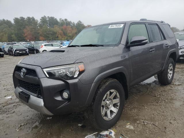2014 TOYOTA 4RUNNER SR5, 