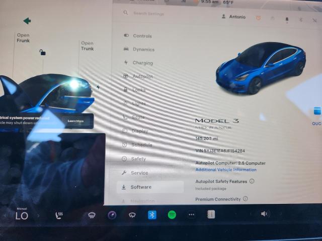 5YJ3E1EA6JF154284 - 2018 TESLA MODEL 3 Blau Foto 9