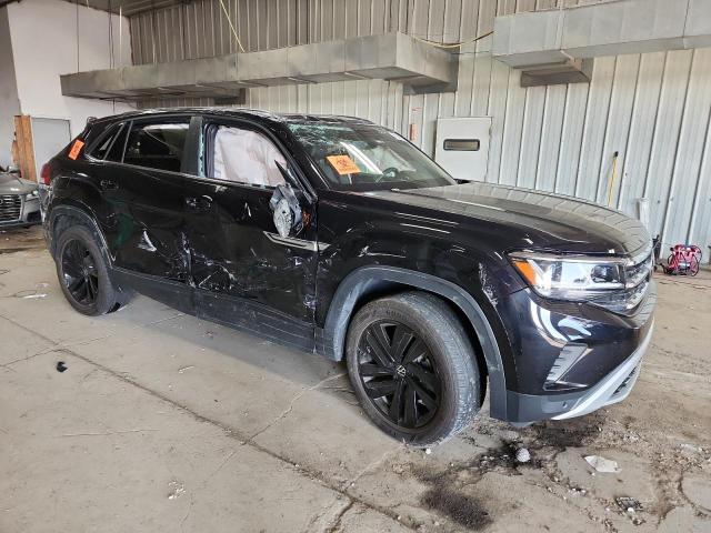 1V2KE2CA3PC210237 - 2023 VOLKSWAGEN ATLAS CROS SE Чорний фото 4