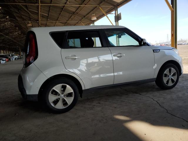 KNDJN2A20F7228579 - 2015 KIA SOUL WHITE photo 3