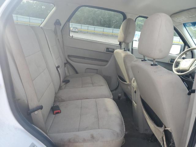 1FMCU0D77AKD07515 - 2010 FORD ESCAPE XLT Blanc photo 11