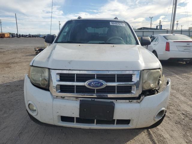1FMCU0D77AKD07515 - 2010 FORD ESCAPE XLT Blanc photo 5
