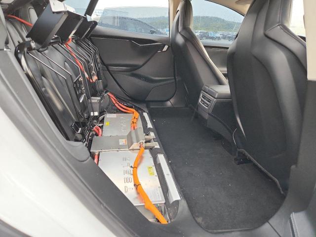 5YJSA1DNXDFP22567 - 2013 TESLA MODEL S Weiß Foto 10