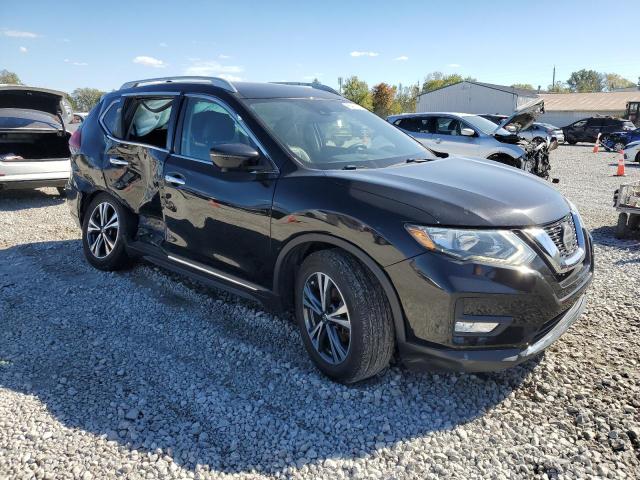 5N1AT2MT1JC812074 - 2018 NISSAN ROGUE S შავი ფოტო 4