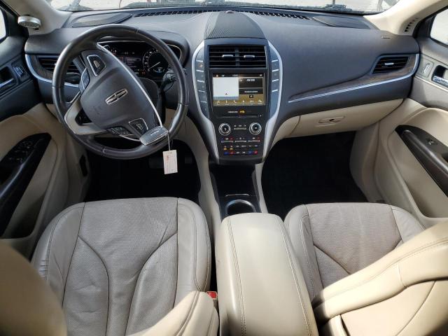 5LMCJ3C90HUL68746 - 2017 LINCOLN MKC RESERVE შავი ფოტო 8