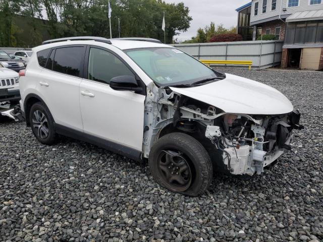 JTMBFREV6HJ147722 - 2017 TOYOTA RAV4 LE WHITE photo 4