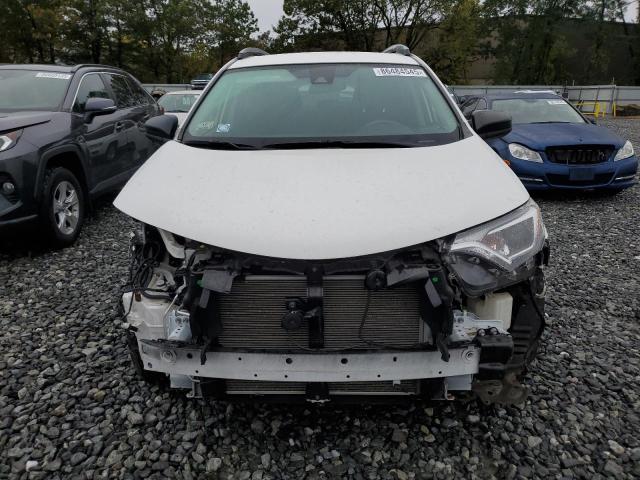 JTMBFREV6HJ147722 - 2017 TOYOTA RAV4 LE WHITE photo 5