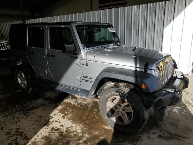 1C4BJWDG9HL618217 - 2017 JEEP WRANGLER U SPORT ვერცხლისფერი ფოტო 4