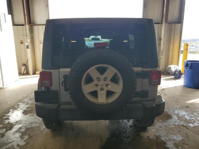 1C4BJWDG9HL618217 - 2017 JEEP WRANGLER U SPORT ვერცხლისფერი ფოტო 6