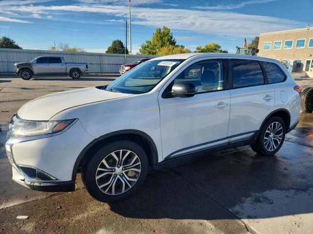 2016 MITSUBISHI OUTLANDER ES, 