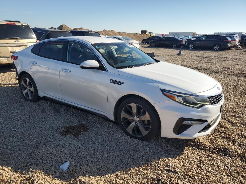 5XXGT4L34LG406787 - 2020 KIA OPTIMA LX WHITE photo 4