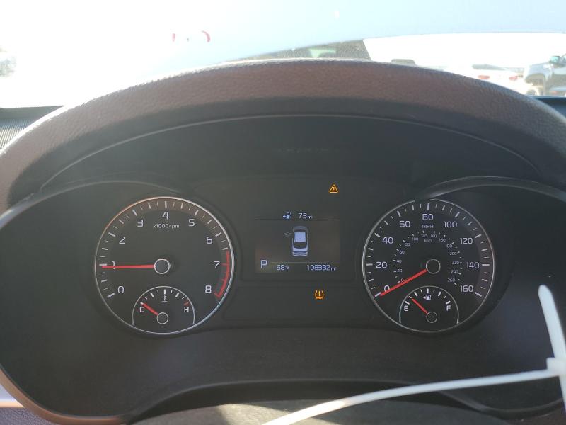 5XXGT4L34LG406787 - 2020 KIA OPTIMA LX WHITE photo 9