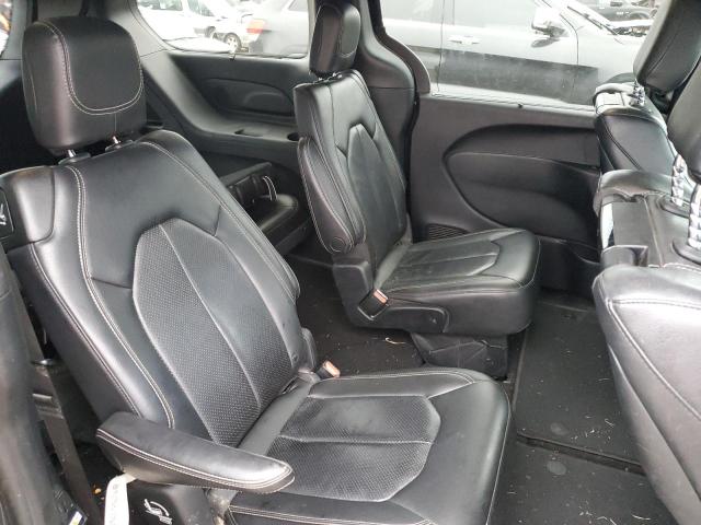 2C4RC1EG1JR332580 - 2018 CHRYSLER PACIFICA TOURING L PLUS BLACK photo 11
