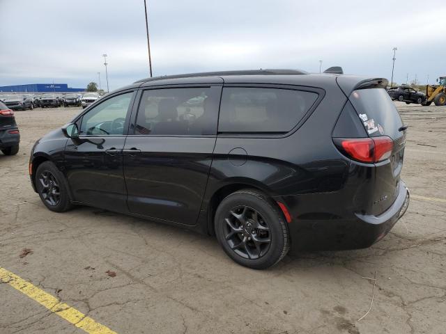 2C4RC1EG1JR332580 - 2018 CHRYSLER PACIFICA TOURING L PLUS BLACK photo 2