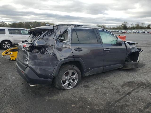 2T3RWRFV0SW263391 - 2025 TOYOTA RAV4 XLE GRAY photo 3
