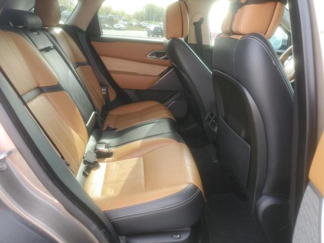 SALYC2RV5JA708141 - 2018 LAND ROVER RANGE ROVE SE TAN photo 11