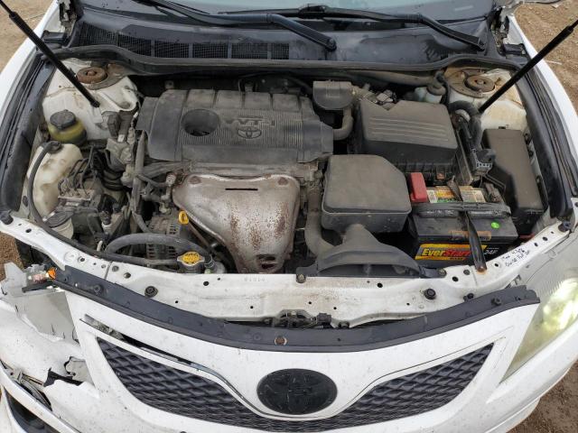4T1BF3EK2BU773109 - 2011 TOYOTA CAMRY BASE Blanco foto 11