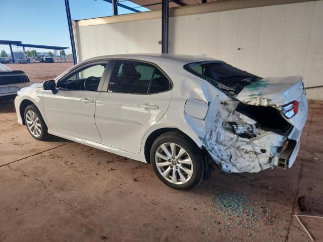 4T1C11AK6LU961503 - 2020 TOYOTA CAMRY LE 白色 照片 2