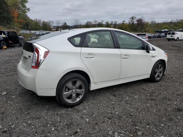 JTDKN3DU3F0408459 - 2015 TOYOTA PRIUS WHITE photo 3