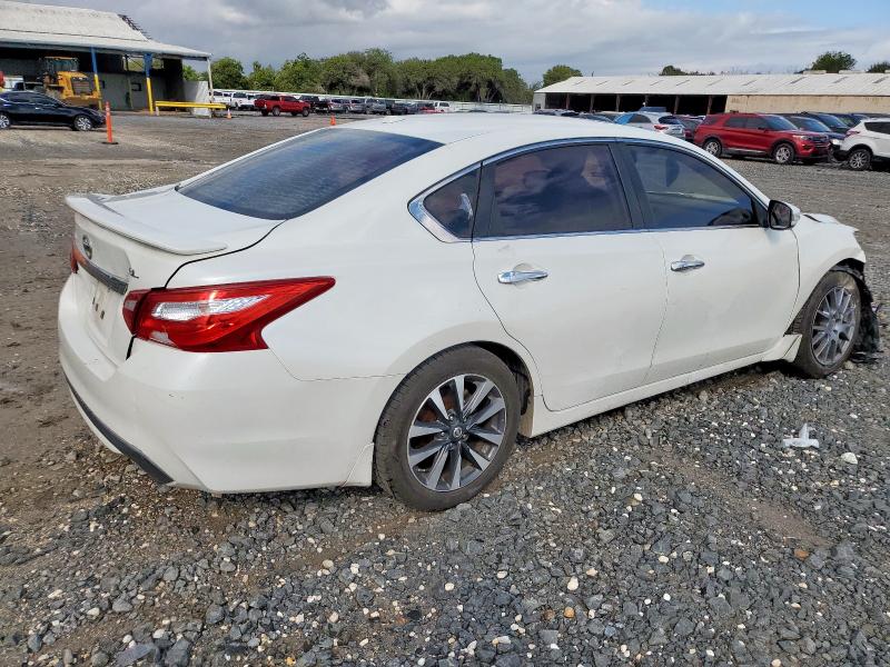 1N4AL3AP7GC285609 - 2016 NISSAN ALTIMA 2.5 Ақ фото 3