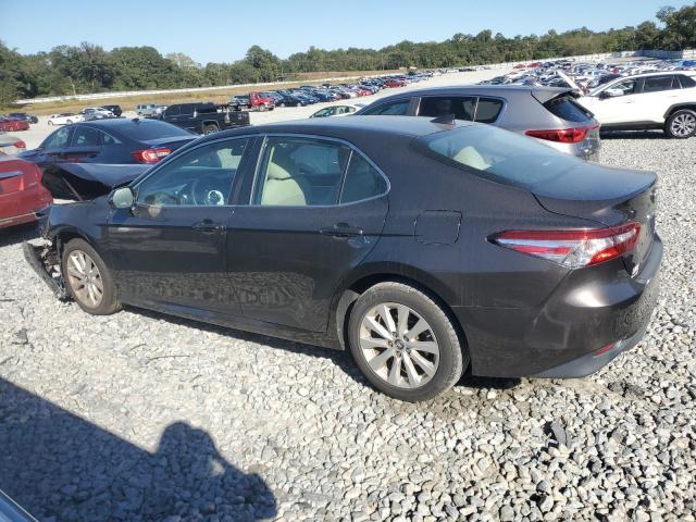 4T1C11AK7LU877772 - 2020 TOYOTA CAMRY LE Gris photo 2