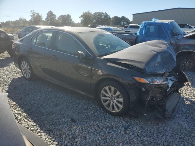 4T1C11AK7LU877772 - 2020 TOYOTA CAMRY LE Gris photo 4