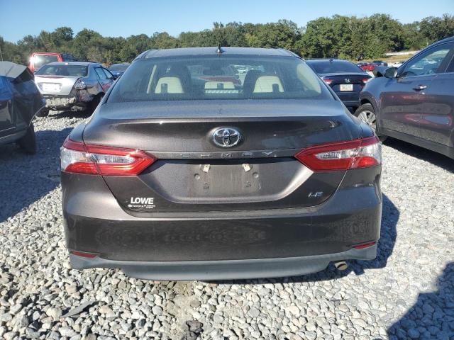 4T1C11AK7LU877772 - 2020 TOYOTA CAMRY LE Gris photo 6