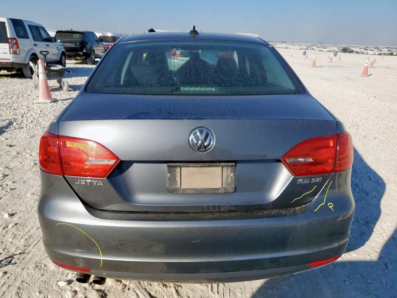 3VWDX7AJ4DM365214 - 2013 VOLKSWAGEN JETTA SE GRAY photo 6