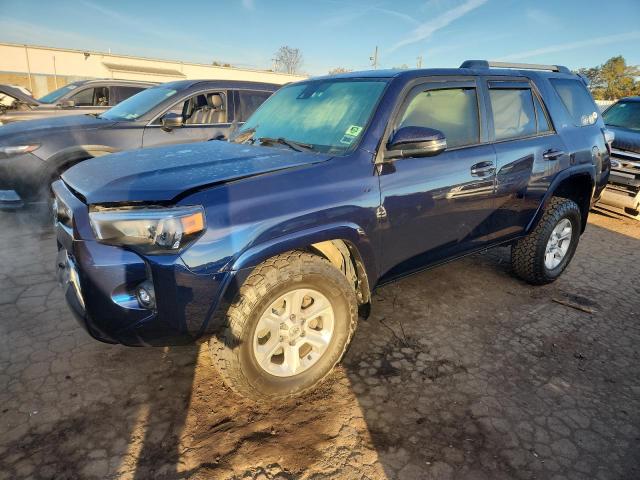 2022 TOYOTA 4RUNNER SR5/SR5 PREMIUM, 