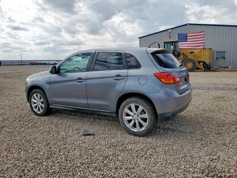 4A4AP3AU8FE029625 - 2015 MITSUBISHI OUTLANDER ES SILVER photo 2