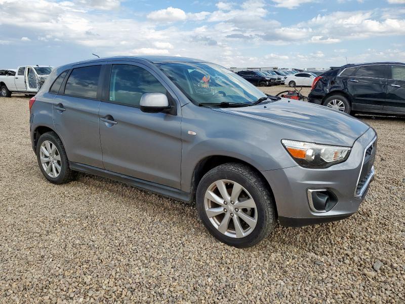 4A4AP3AU8FE029625 - 2015 MITSUBISHI OUTLANDER ES SILVER photo 4