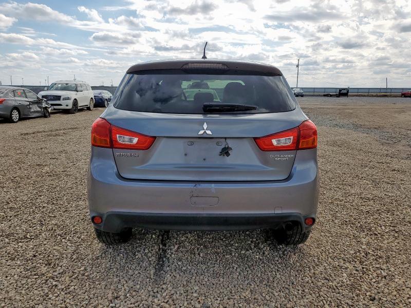 4A4AP3AU8FE029625 - 2015 MITSUBISHI OUTLANDER ES SILVER photo 6