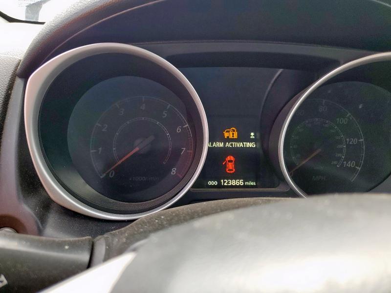 4A4AP3AU8FE029625 - 2015 MITSUBISHI OUTLANDER ES SILVER photo 9