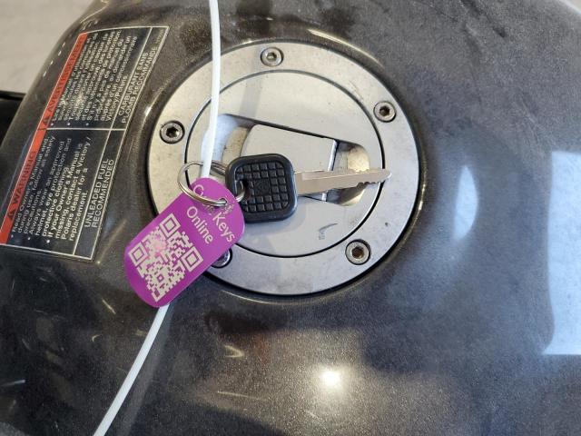 5VPCD26D673002126 - 2007 VICTORY MOTORCYCLES KINGPIN შავი ფოტო 8