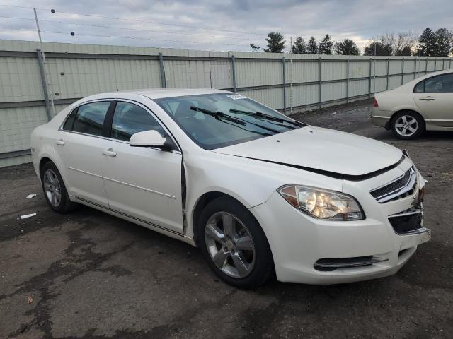1G1ZC5E14BF215550 - 2011 CHEVROLET MALIBU 1LT Ақ фото 4