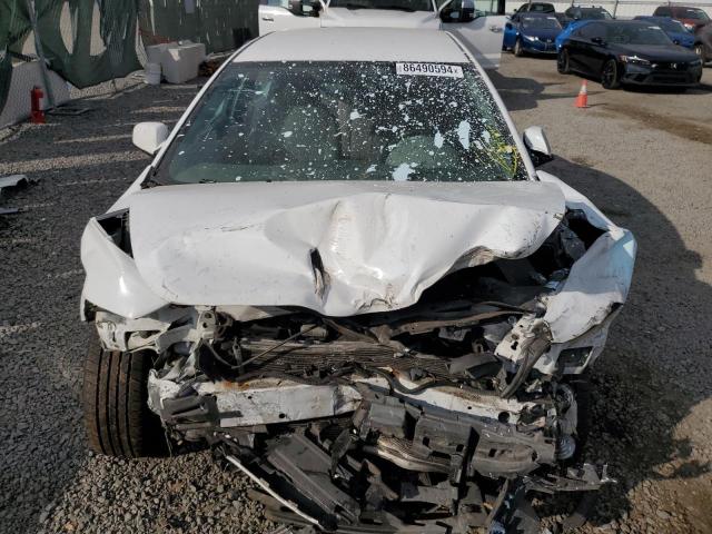 1G1ZC5EU0BF200926 - 2011 CHEVROLET MALIBU 1LT 白色 照片 5