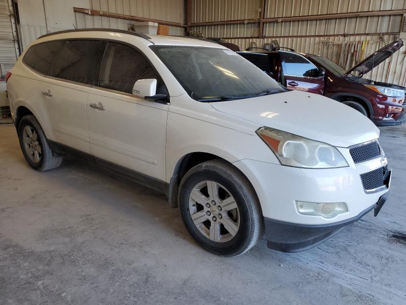 1GNKRGED5CJ262492 - 2012 CHEVROLET TRAVERSE LT WHITE photo 4