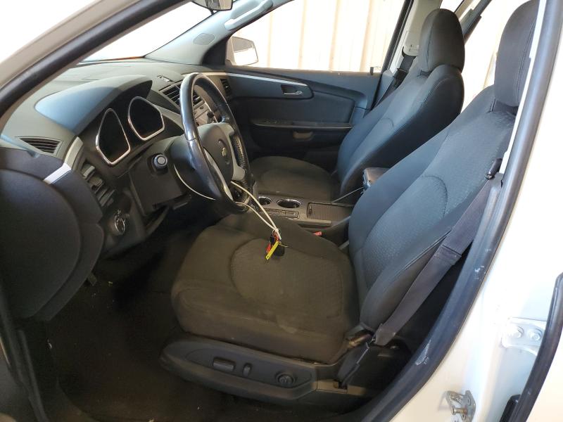 1GNKRGED5CJ262492 - 2012 CHEVROLET TRAVERSE LT WHITE photo 7