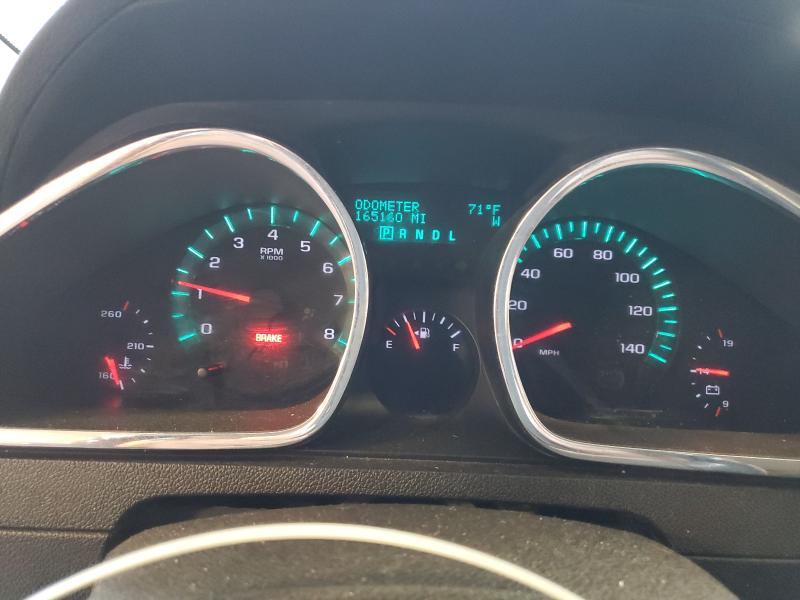 1GNKRGED5CJ262492 - 2012 CHEVROLET TRAVERSE LT WHITE photo 9