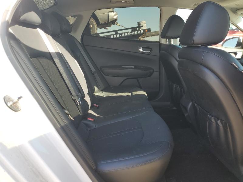 5XXGT4L36JG251317 - 2018 KIA OPTIMA LX Ақ фото 10