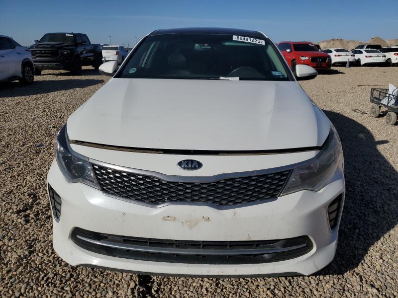 5XXGT4L36JG251317 - 2018 KIA OPTIMA LX Ақ фото 5