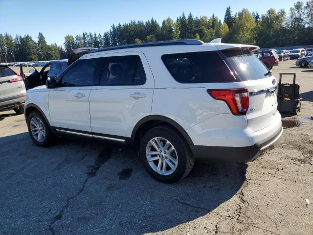1FM5K7D81HGA84398 - 2017 FORD EXPLORER XLT თეთრი ფოტო 2